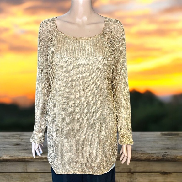 Chico’s Loose Gold Shine-Stitch Amanda Pullover with Attached Shell - Picture 10 of 16
